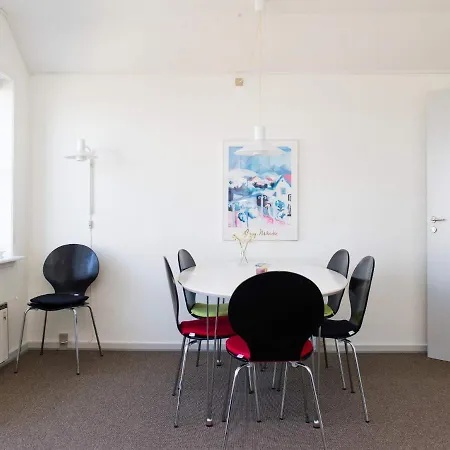 Iv Apartment
